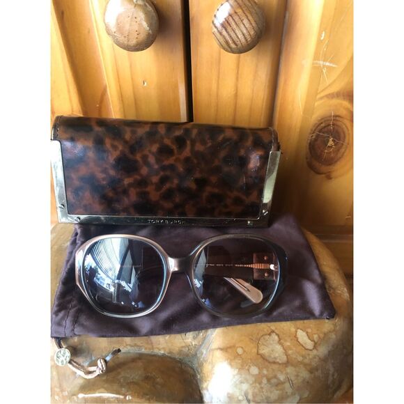 Tory Burch TY7043 893/13 Oversized Square Sunglasses – Brown/Gradient - Picture 1 of 12